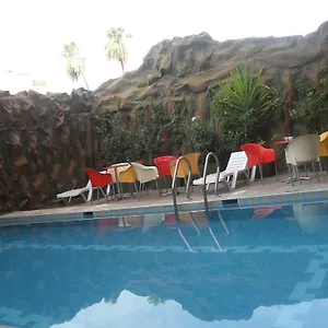 3* فندق Gomassine